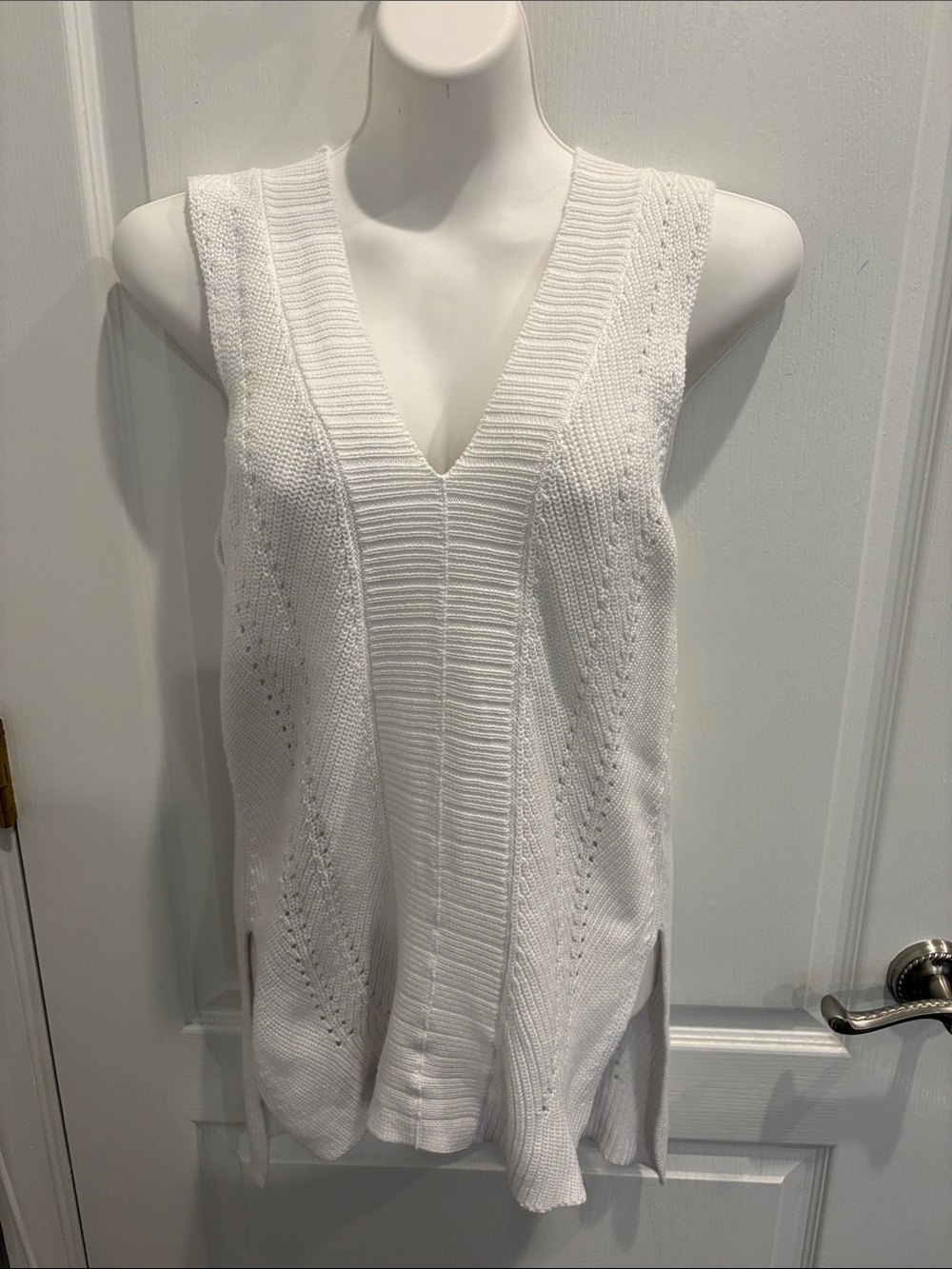 525 America White V-Neck Sleeveless Cotton Knit Vest Top Size PXL
